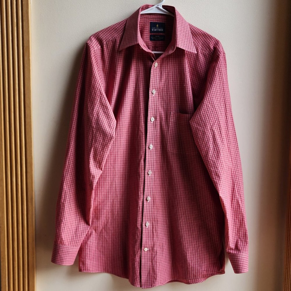 Stafford Red Check Button Down Shirt Size Large
